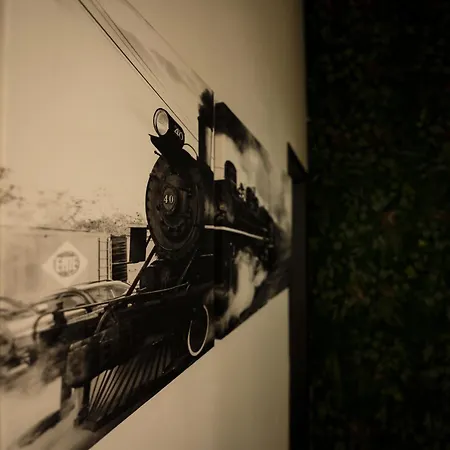 Station Bed & Breakfast 4*