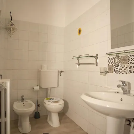 Station 4* Brindisi